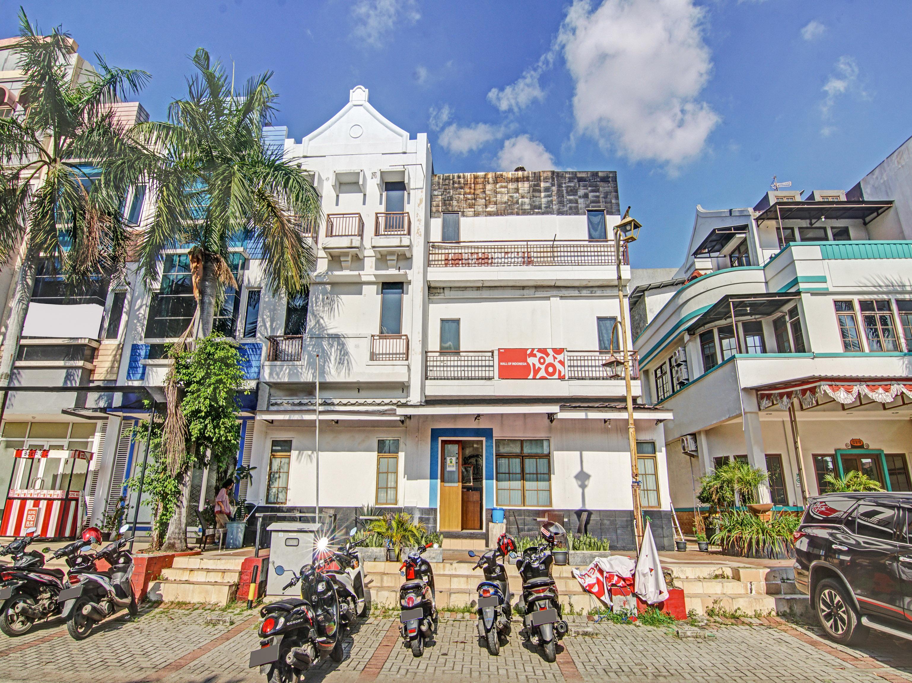 Super Oyo 90422 Mall Of Indonesia Cakarta Dış mekan fotoğraf