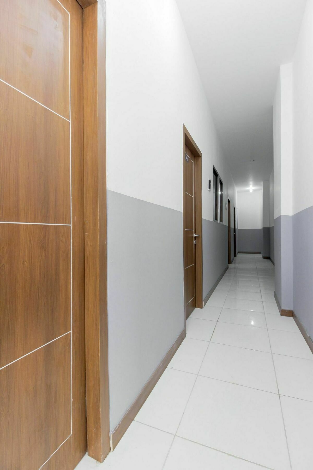 Super Oyo 90422 Mall Of Indonesia Cakarta Dış mekan fotoğraf